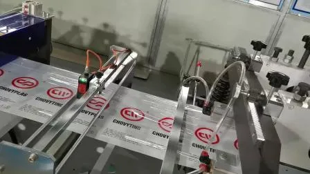 High Quality Packing Christmas Colored White Kraft Paper Bag with Window and Zipper Making Machine